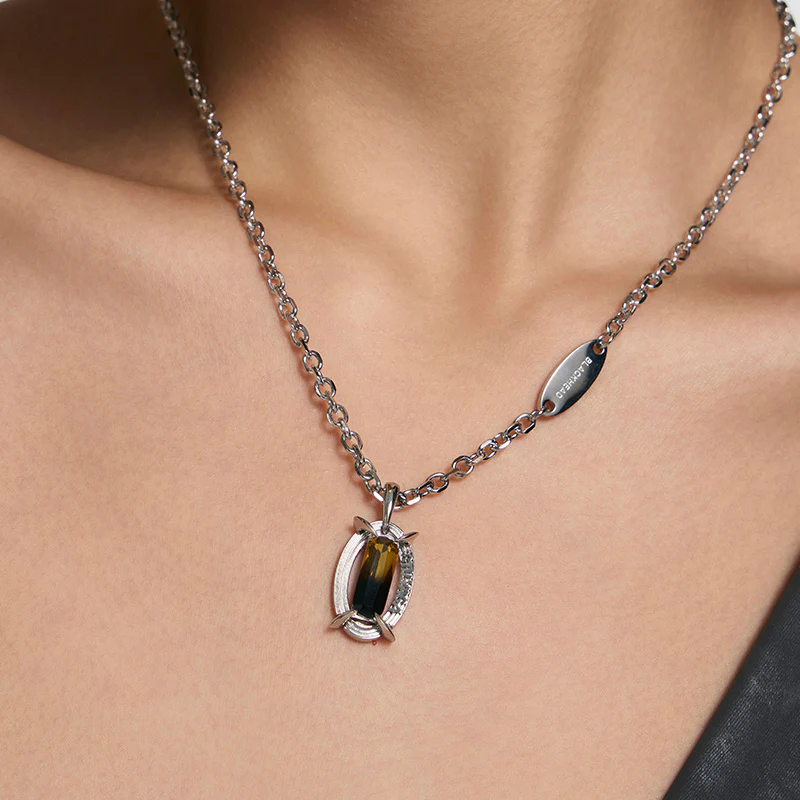 Stilyaga Hollow Tourmaline Necklace - Image 4