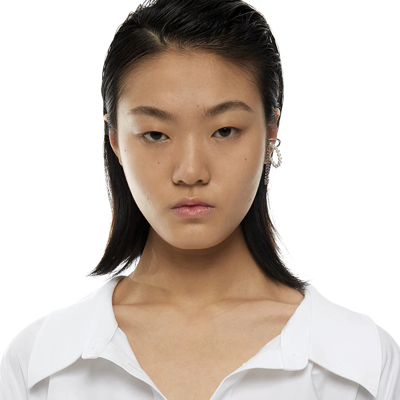 Teddy Girl Double Strand Pearl Ear Clip - Image 3