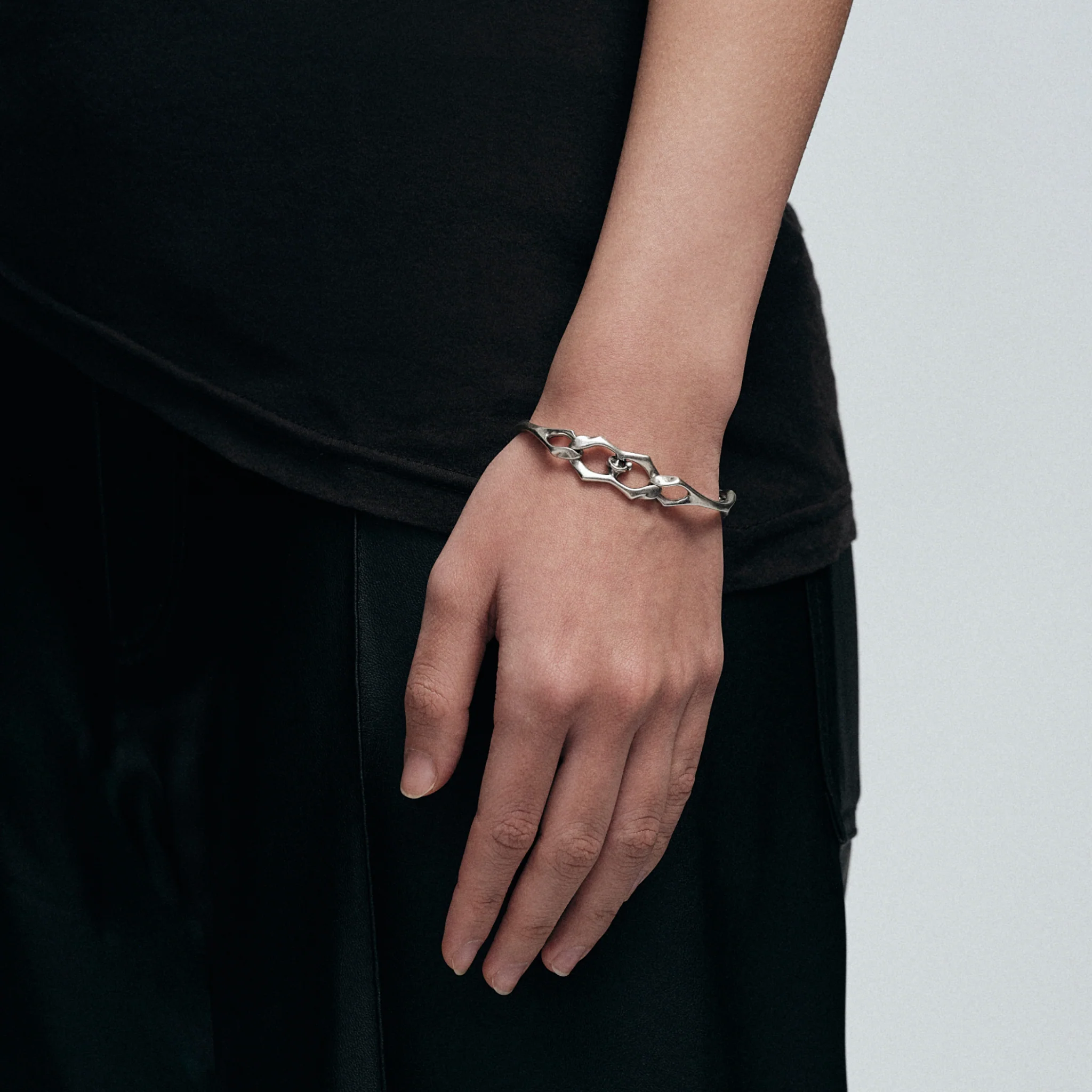 Warthog Snout Link Bangle - Image 6