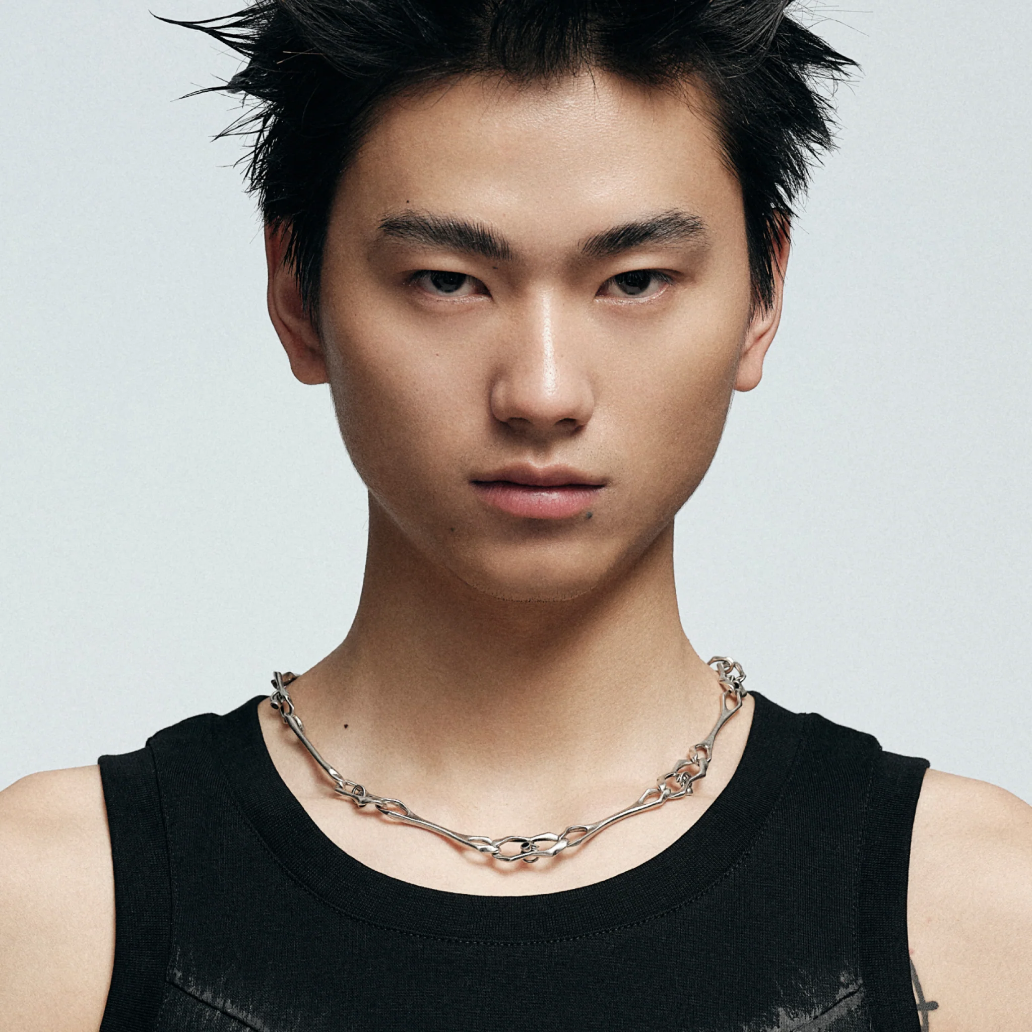 Warthog Snout Statement Chain Necklace - Image 3