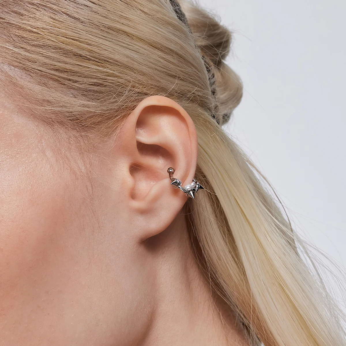 Y2B SERIES Pearl Stud Nose Ring/Ear Clip - Image 3